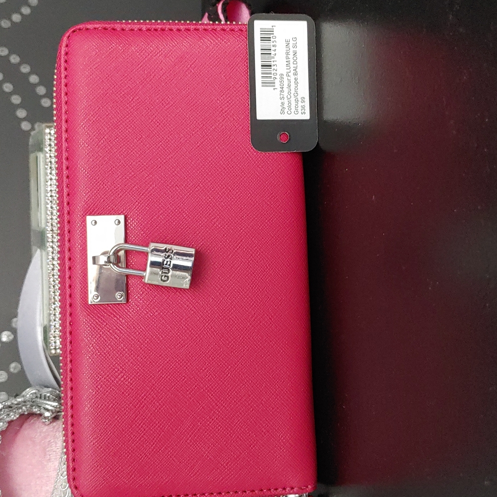 Guess Wallet